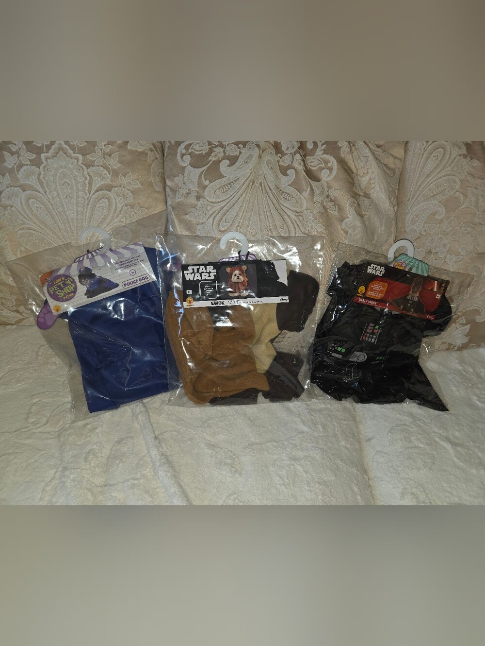3 Iconic Pet Costumes Ewok Darth Vader Police Officer All New Never Used